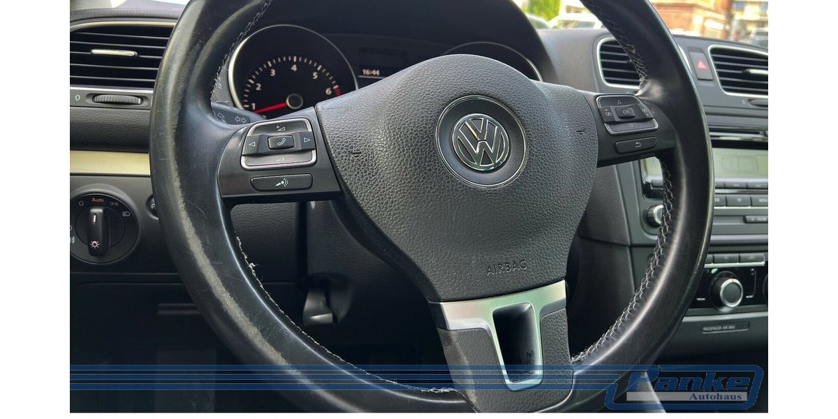 VW Golf VI Team Lim*SHZ*Klima*PDC*Tempo* 206.982 km 4.990 &euro; Berlin 13187