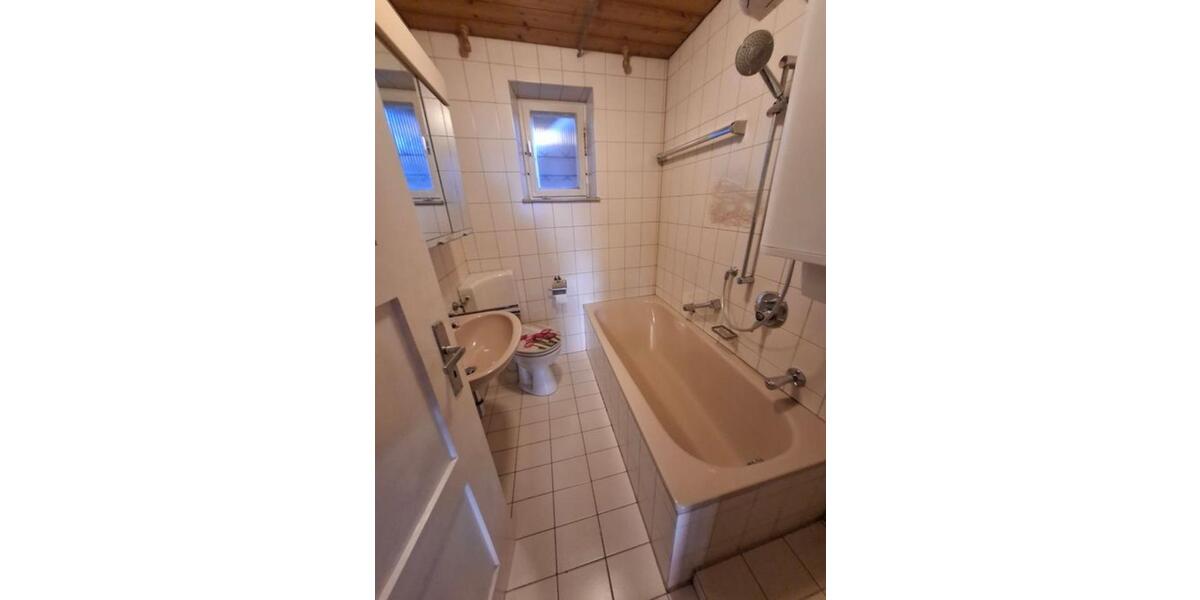 Einfamilienhaus Mainburg - 6 Zimmer, 126 m&sup2;, 1.040&euro; | Angebot:25922538
