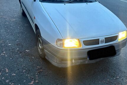 Seat Inca 274.701 km 1.900 &euro; Steinberg 08237