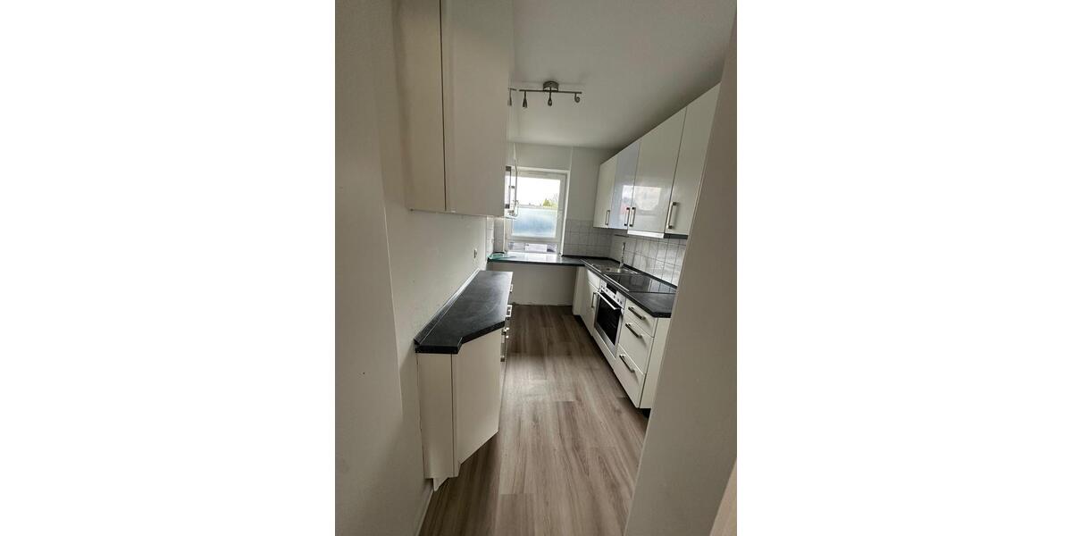 Erdgeschoßwohnung Norderstedt Glashütte - 3 Zimmer, 67 m&sup2;, 180.000&euro; | Angebot:26447096