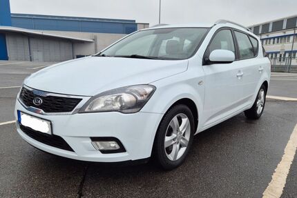 Kia ceed / Ceed 121.500 km 4.400 &euro; Niederfrohna 09243