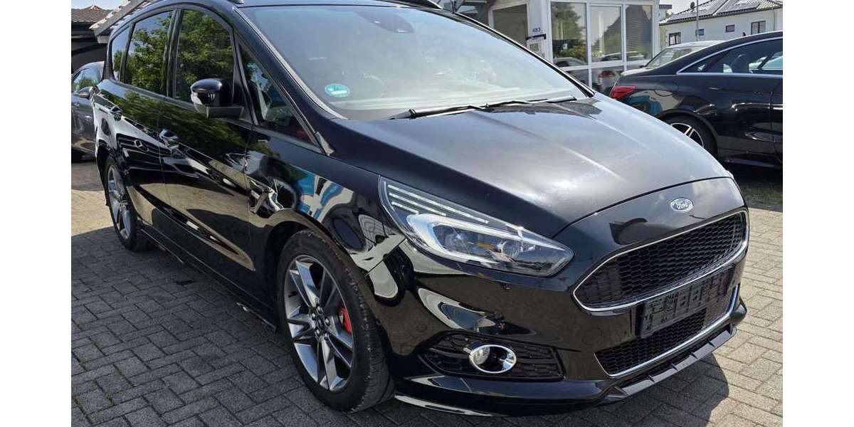 Ford S-Max 144.000 km 18.999 &euro; Bielefeld 33659