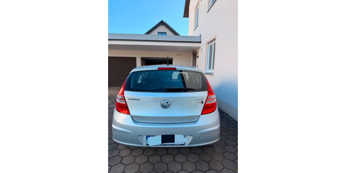 Hyundai i30 159.000 km 2.700 &euro; Hallbergmoos 85399