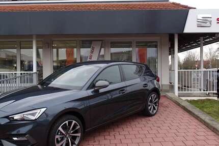 Seat Leon 13.900 km 30.730 &euro; Pfatter 93102