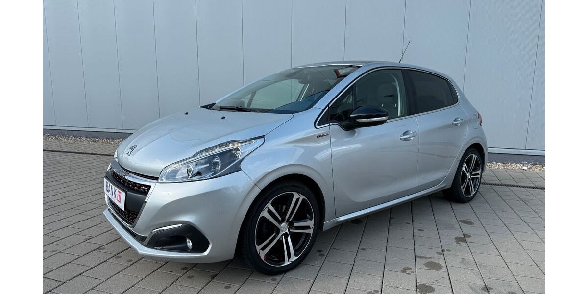 Peugeot 208 74.000 km 9.990 &euro; Ofterdingen 72131
