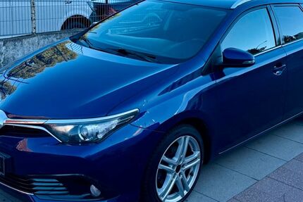 Toyota Auris 266.000 km 5.450 &euro; Hamburg 20097