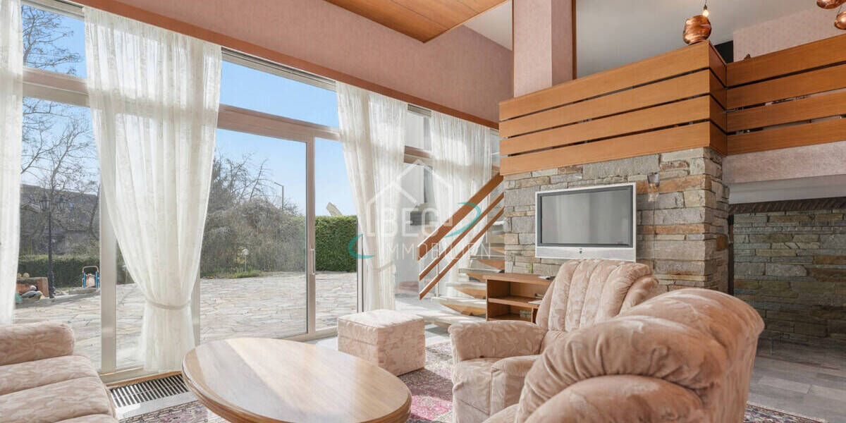 Reihenendhaus Waiblingen / Bittenfeld Bittenfeld - 8 Zimmer, 185 m&sup2;, 910.000&euro; | Angebot:26306042