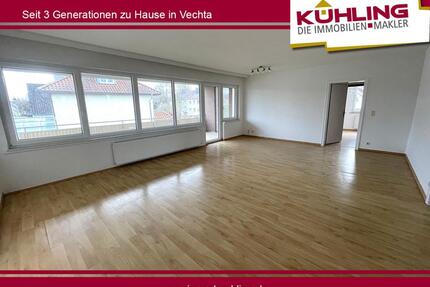 großzügige 4 Zimmerwohnung mit Hochpaterre Terasse!