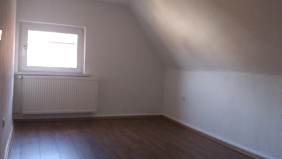 Dachgeschoßwohnung Nideggen - 5 Zimmer, 120 m&sup2;, 800&euro; | Angebot:26560371