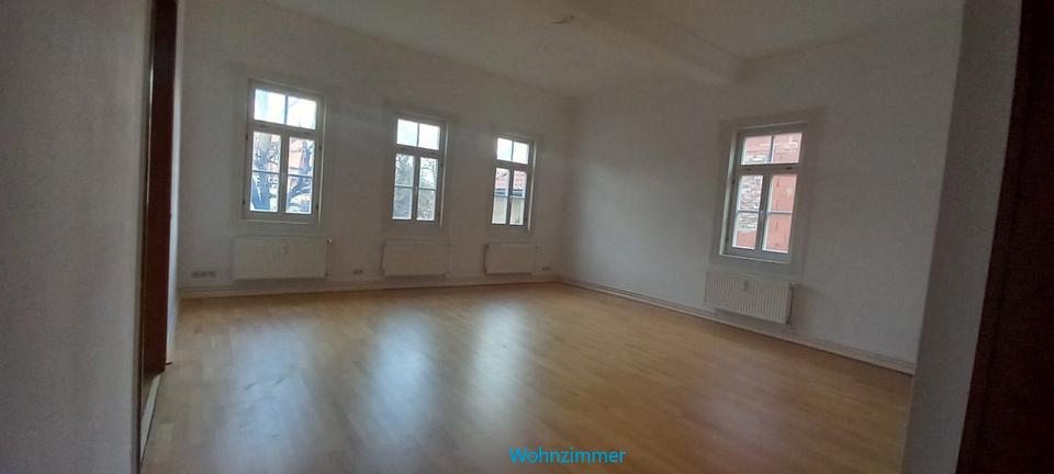 Etagenwohnung Arnstadt - 2 Zimmer, 96 m&sup2;, 620&euro; | Angebot:26624701