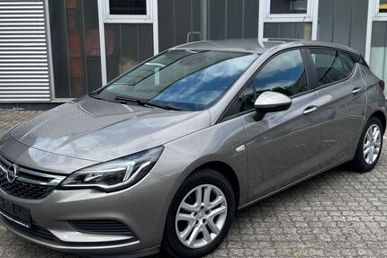 Opel Astra 73.800 km 7.900 &euro; Heek 48619
