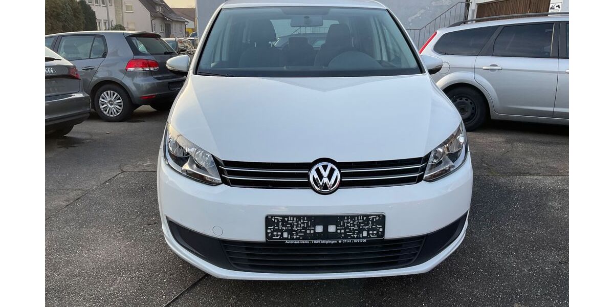 VW Touran 125.900 km 9.600 &euro; Möglingen 71696