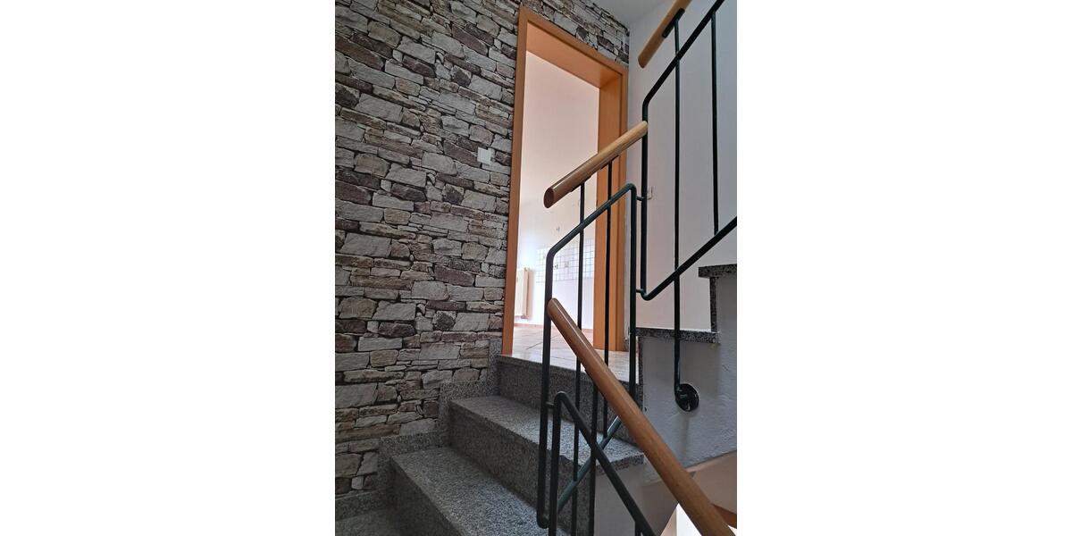 Maisonettenwohnung Gütersloh Isselhorst - 5 Zimmer, 150 m&sup2;, 1.250&euro; | Angebot:25061940