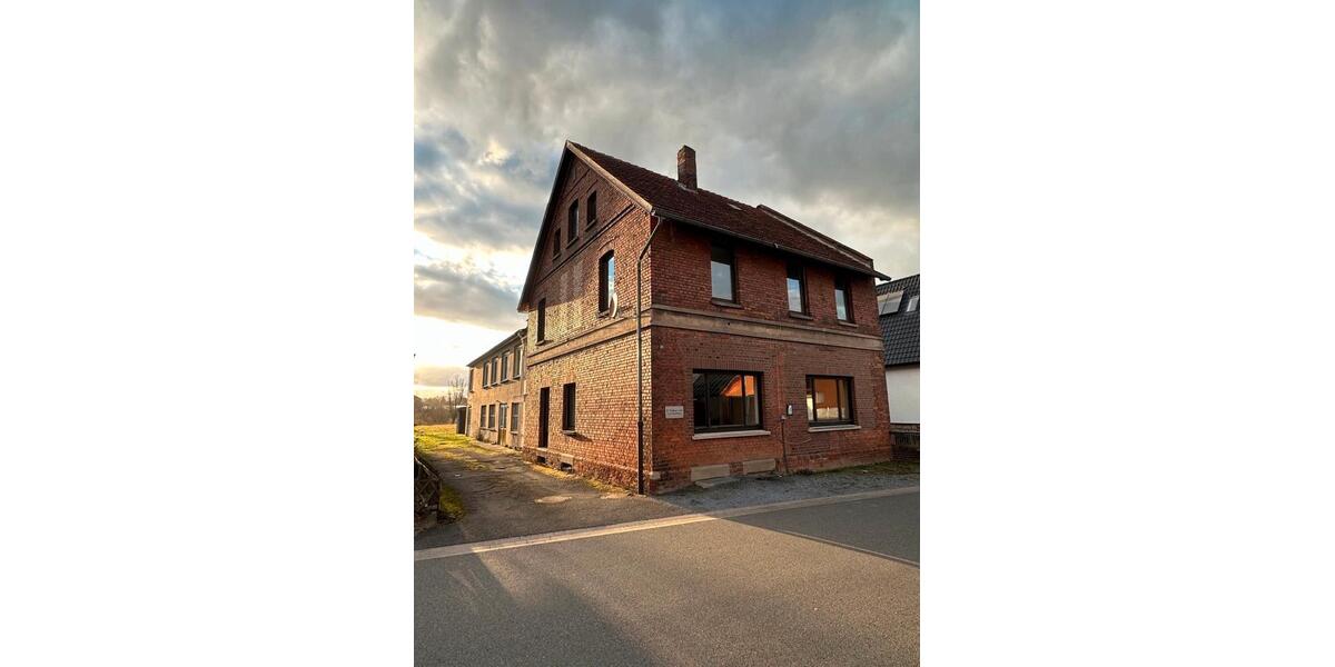 Einfamilienhaus Minden - 8 Zimmer, 160 m&sup2;, 245.000&euro; | Angebot:27200482