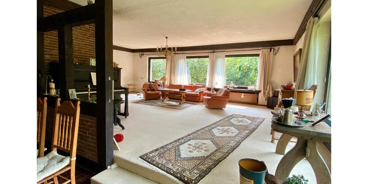 Von Privat: Exklusives Einfamilienhaus in zentraler Lage 7 zimmer