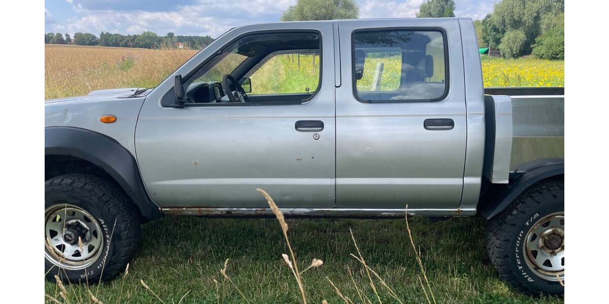 Nissan PickUp 196.394 km 6.000 &euro; Eisenach 99817