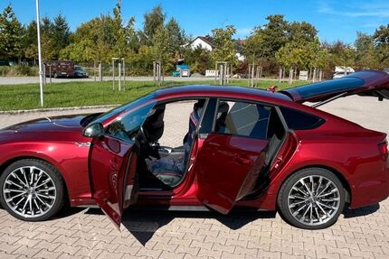 Audi A5 148.000 km 25.990 € Weiden 92637
