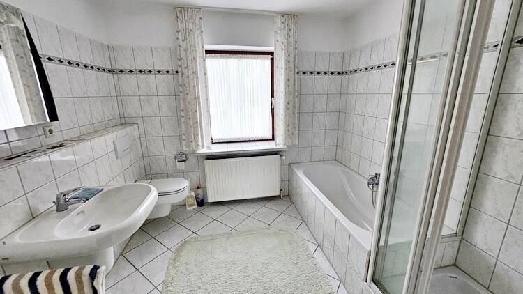 Gewerbeobjekt Gnarrenburg - 1 Zimmer, 540 m&sup2;, 430.000&euro; | Angebot:25701476