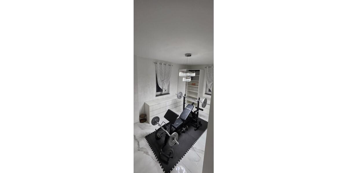 Etagenwohnung Fürth Atzenhof - 3 Zimmer, 110 m&sup2;, 2.100&euro; | Angebot:24370177