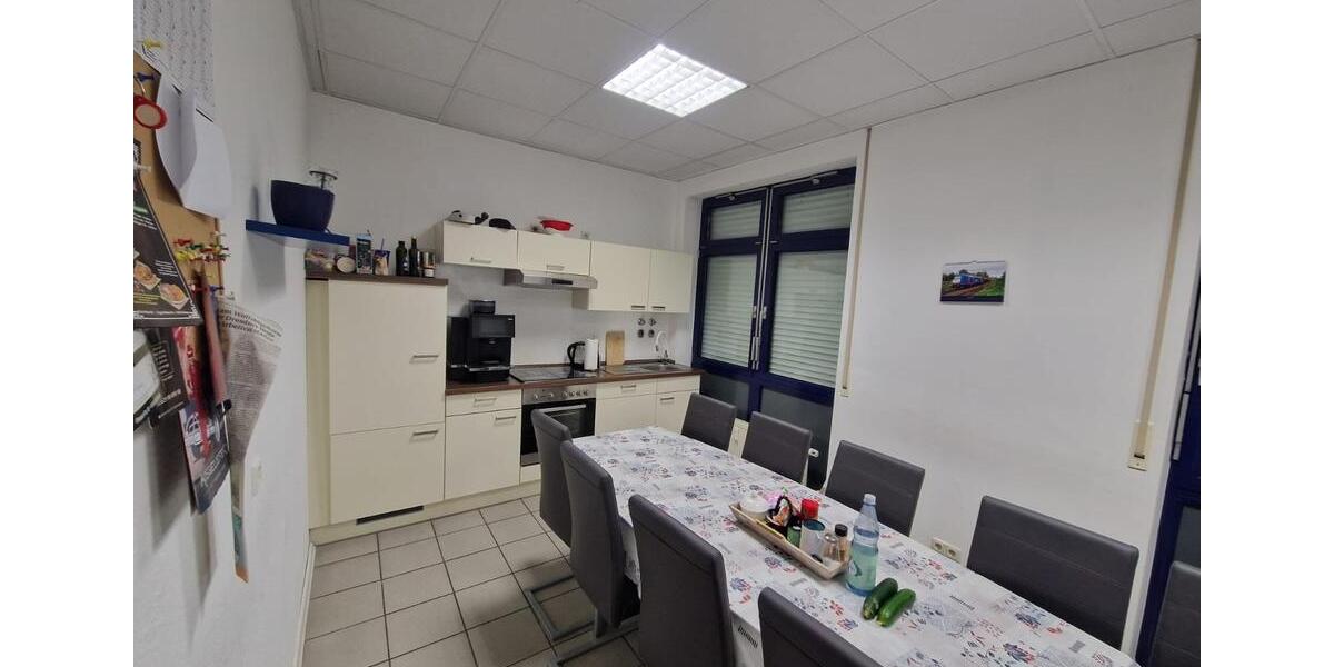 Provisionsfrei PraxisBüro oder Laden zu vermieten zimmer