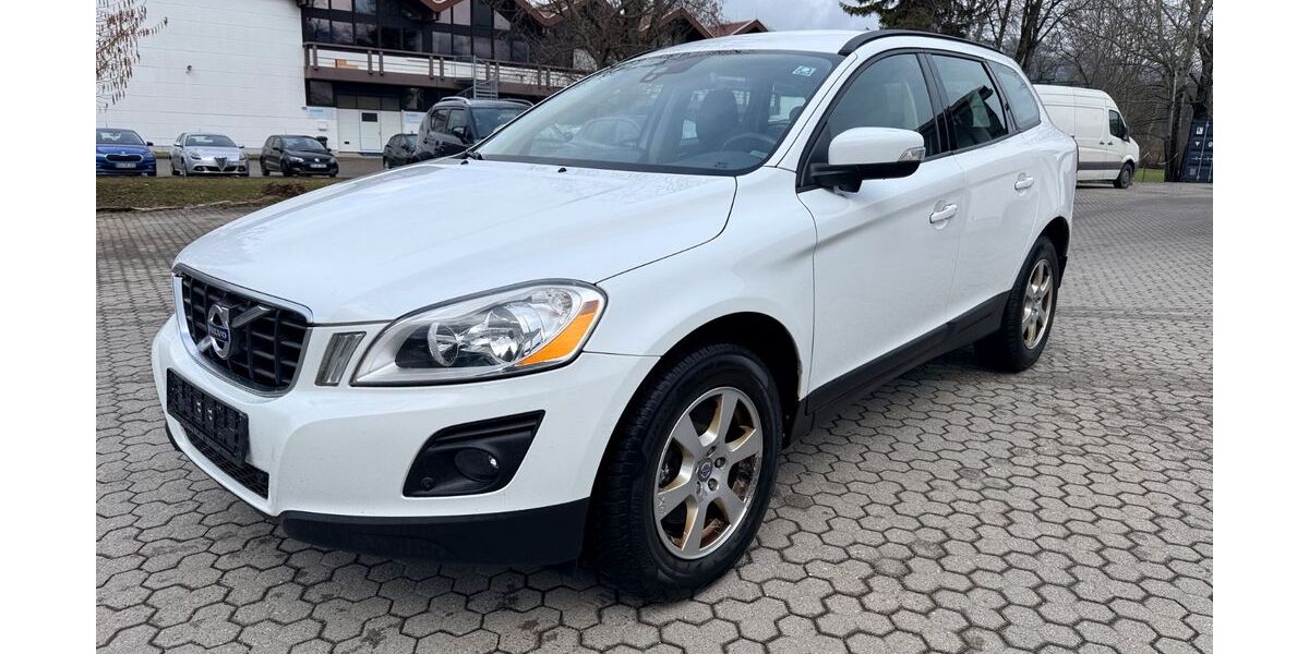 Volvo XC60 302.860 km 4.950 &euro; Oberaudorf 83080