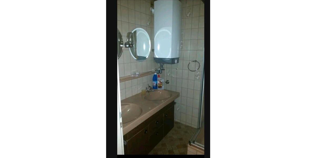 Etagenwohnung Bad Wildbad - 3 Zimmer, 74 m&sup2;, 600&euro; | Angebot:26326709