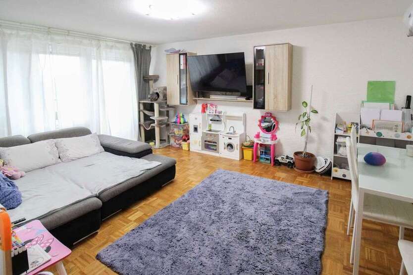Wohnung zum Kaufen in Stuttgart 209.000 € 57 m²