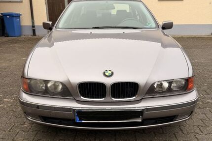 BMW 520 260.000 km 2.990 &euro; Zaberfeld 74374
