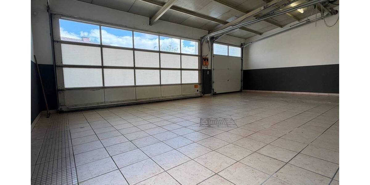 Einfamilienhaus Waldkraiburg - 6 Zimmer, 245 m&sup2;, 850.000&euro; | Angebot:26554757