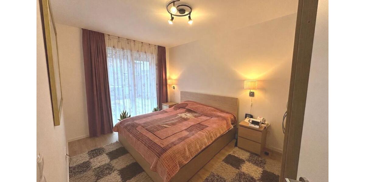 Reihenhaus Oldenburg Eversten - 5 Zimmer, 144 m&sup2;, 1.950&euro; | Angebot:24816573