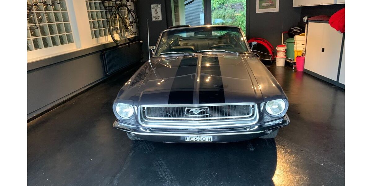 Ford Mustang 125.125 km 55.555 &euro; München 80801