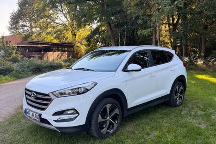 Hyundai TUCSON 208.500 km 10.890 &euro; Sassenberg 48336