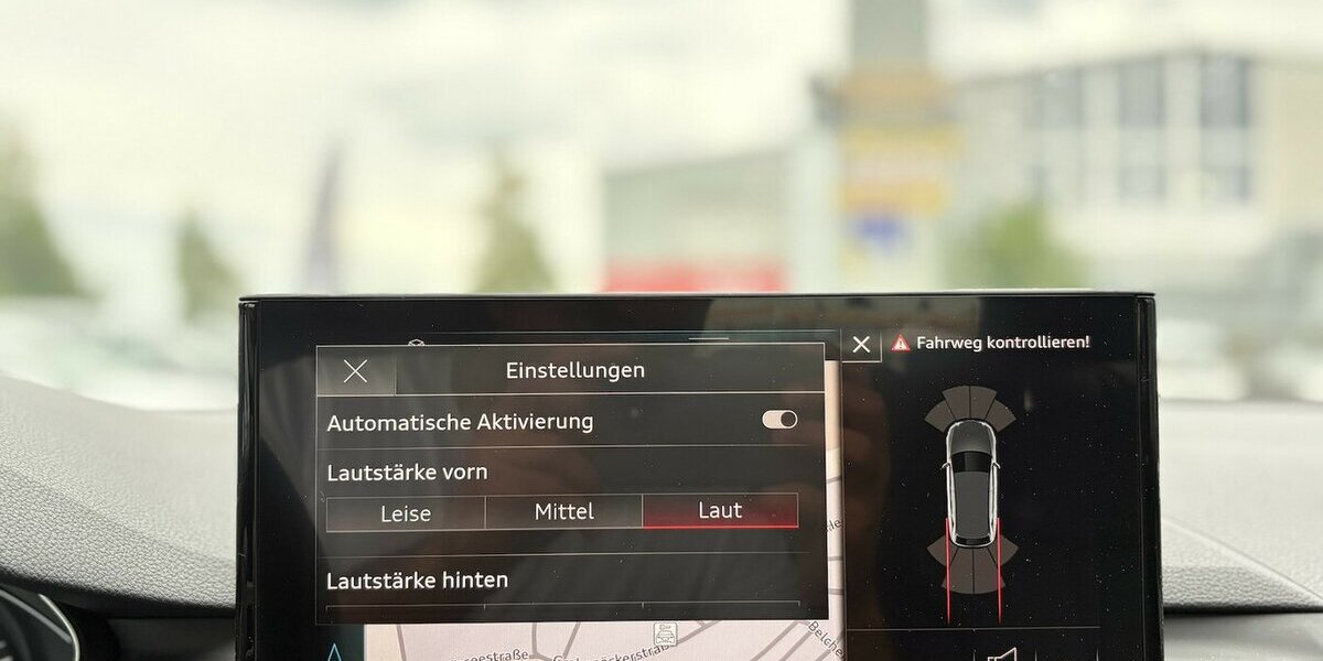 Audi A4 Allroad 40 TDI MASSAGE/PANO/MEMORY/CARPLAY 96.690 km 25.800 &euro; Villingen-Schwenningen 78054