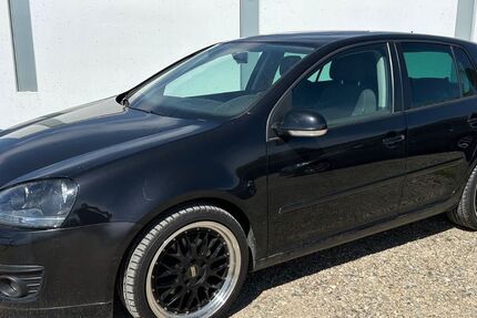 VW Golf 113.639 km 3.999 &euro; Lichtenfels 96215