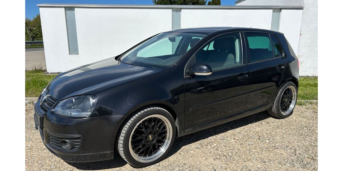 VW Golf 113.639 km 3.999 &euro; Lichtenfels 96215