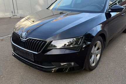 Skoda Superb 133.000 km 19.000 &euro; Weil im Schönbuch 71093