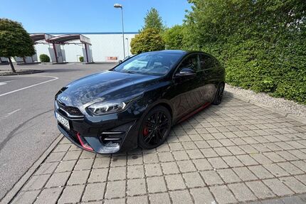 Kia pro ceed / ProCeed 45.600 km 25.399 &euro; Augsburg 86165