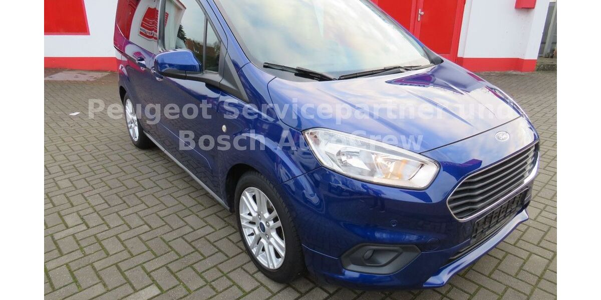 Ford Tourneo Courier 76.900 km 11.990 &euro; Hitzacker 29456