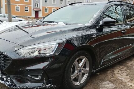 Ford Focus 132.208 km 13.400 &euro; Fürth 90766