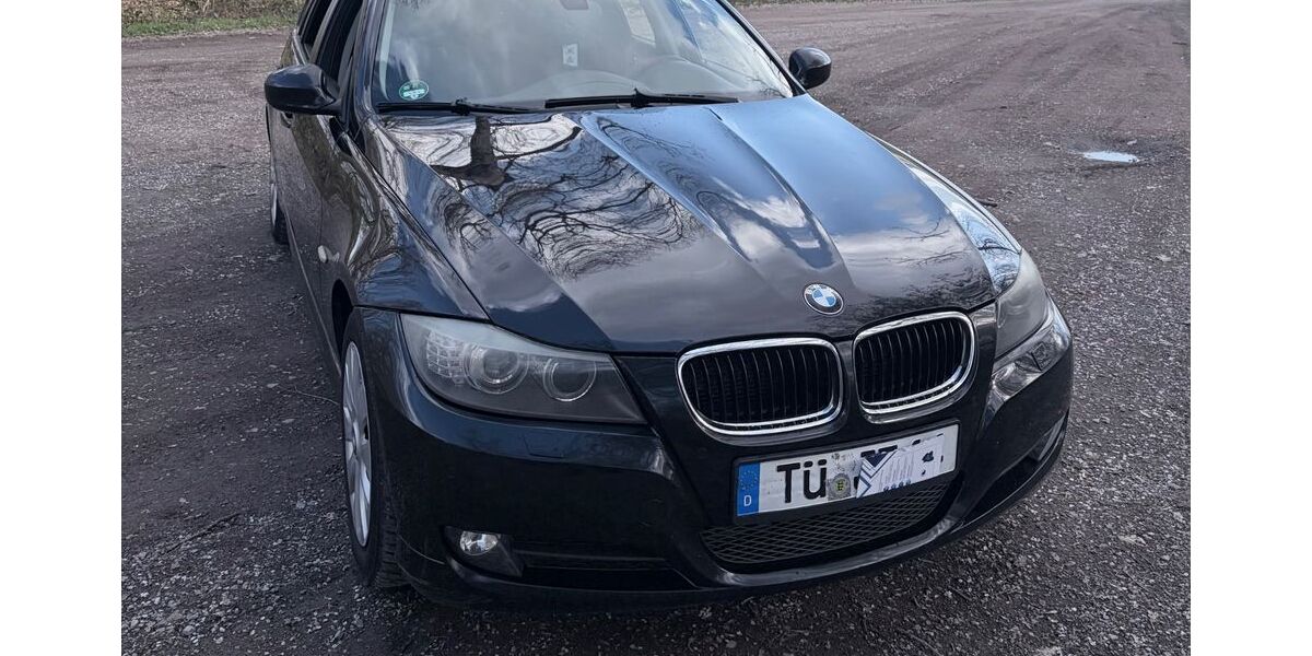 BMW 320 323.000 km 2.450 &euro; Ammerbuch 72119