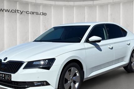 Skoda Superb 84.000 km 16.990 &euro; Brandenburg 14772