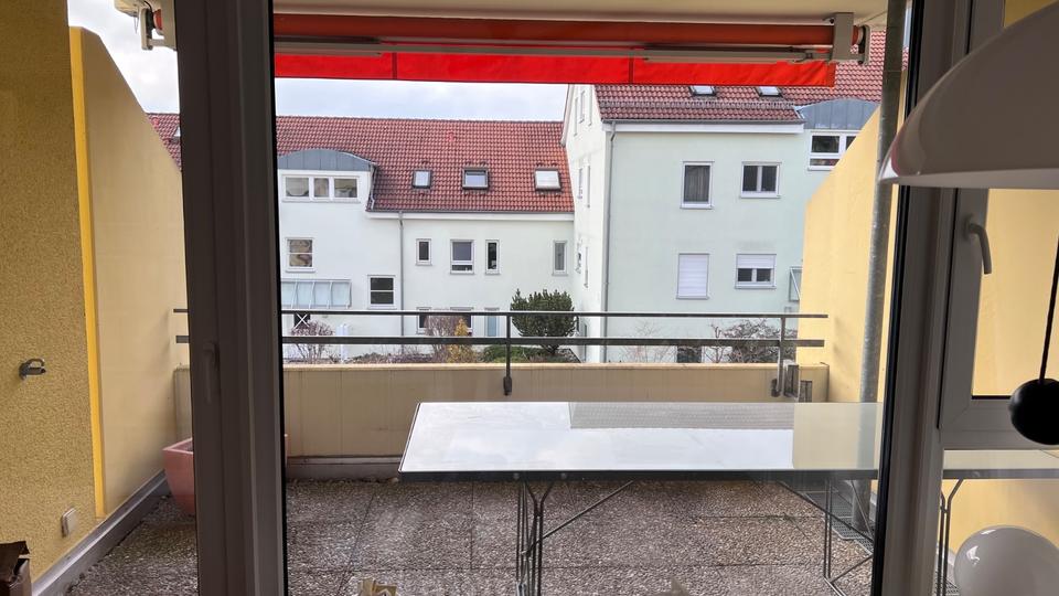 Etagenwohnung Esslingen am Neckar Hegensberg - 1 Zimmer, 32 m&sup2;, 650&euro; | Angebot:25268705