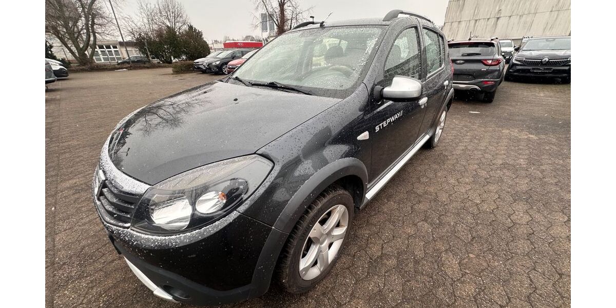 Dacia Sandero 76.000 km 3.990 &euro; Hanau 63452