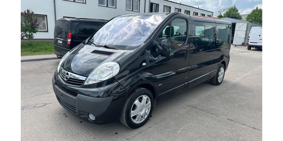 Opel Vivaro 318.073 km 9.300 &euro; Berlin 12681