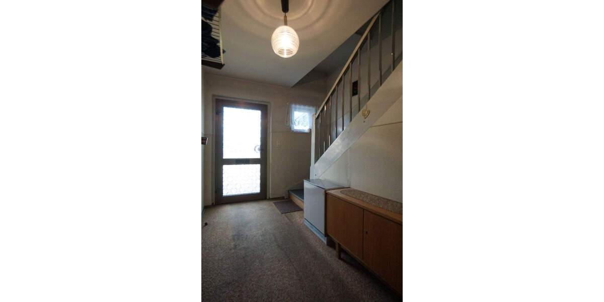 Reihenmittelhaus Reutlingen Römerschanze - 4 Zimmer, 86 m&sup2;, 265.000&euro; | Angebot:25915986