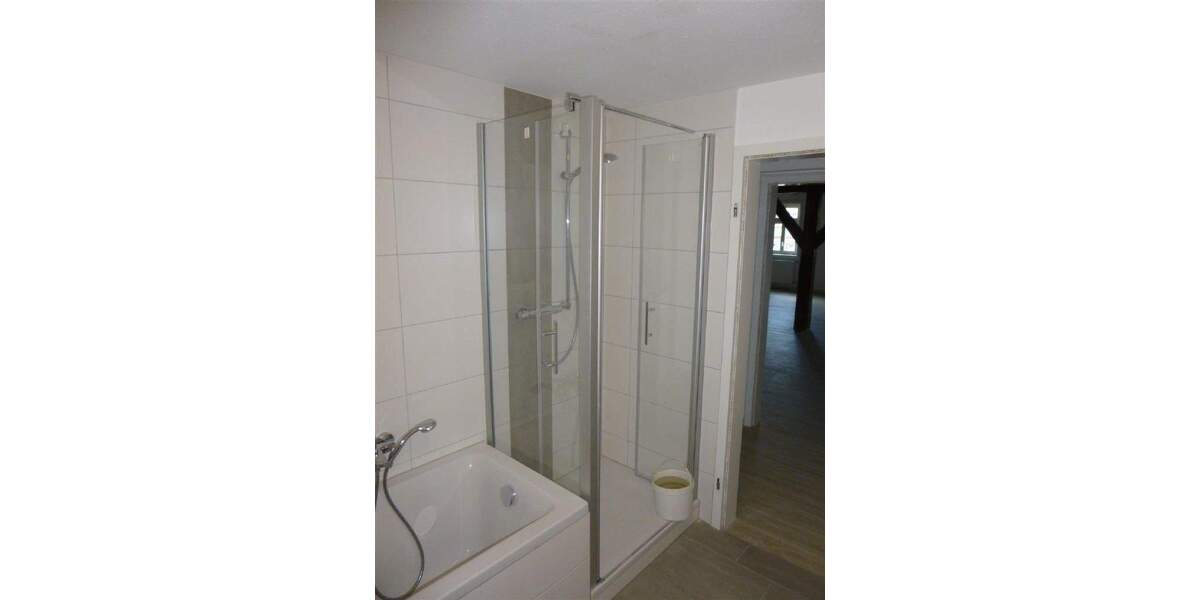 Zimmer Weikersheim - 3 Zimmer, 110 m&sup2;, 660&euro; | Angebot:25728530