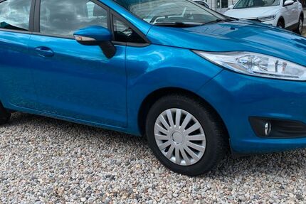 Ford Fiesta 40.766 km 7.999 &euro; Berlin-Spandau 13597