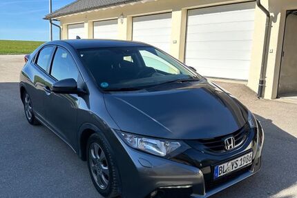 Honda Civic 170.000 km 6.190 &euro; Bitz 72475