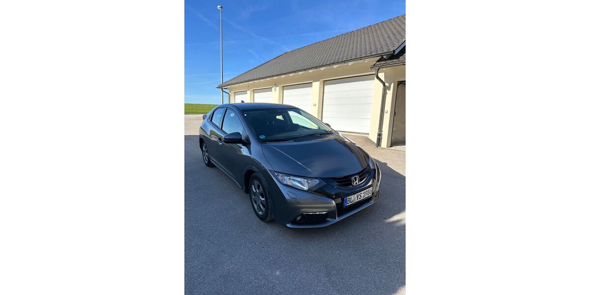 Honda Civic 170.000 km 6.190 &euro; Bitz 72475