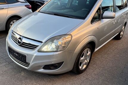 Opel Zafira 142.000 km 5.500 &euro; Itzehoe 25524